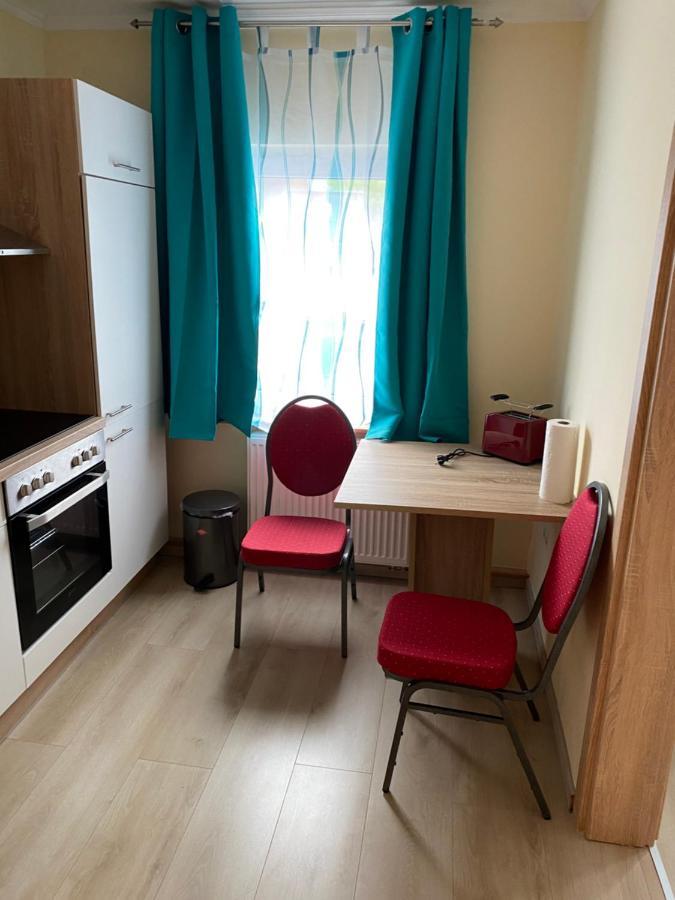 Apartments Am Bahnhof سيغن المظهر الخارجي الصورة