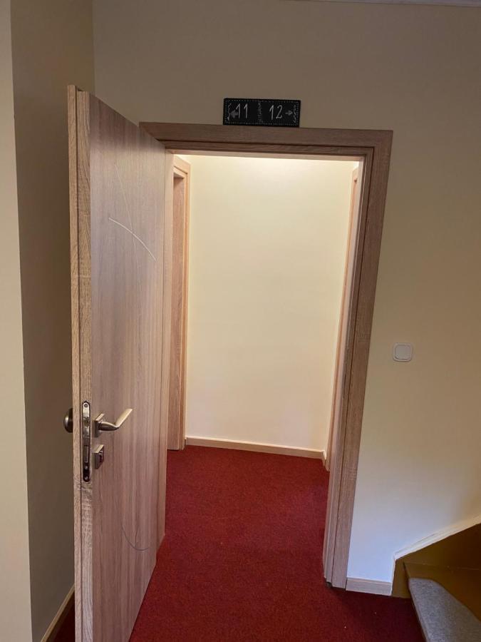 Apartments Am Bahnhof سيغن المظهر الخارجي الصورة